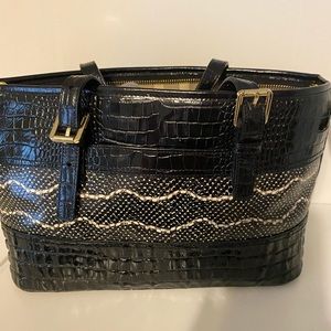 Brahmin shoulder bag.